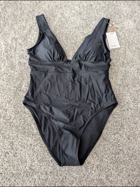 Quince Black Plunge V-neck One-Piece Swimsuit Large NWT